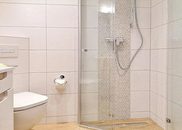 An Der Kamske, 3bz 2 Konukevi